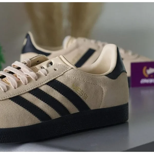 adidas gazelle silver green womens adidas Samba x Kith x Ronnie Fieg 8th Street Green Sneakers main image 1