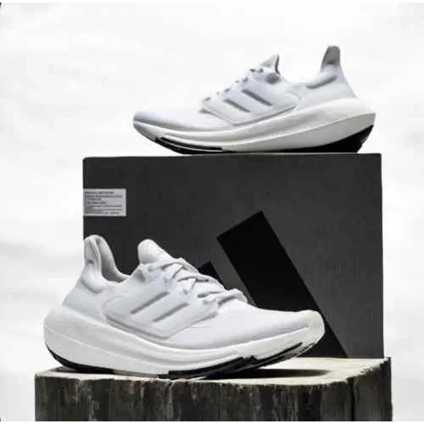 adidas gazelle silver green womens adidas Ultraboost 21 main image 0