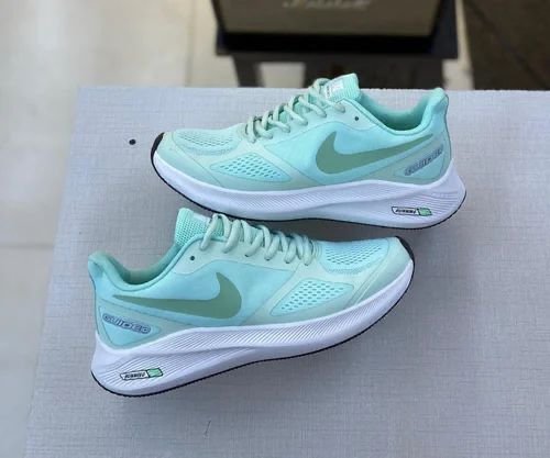 Nike Zoom Guide 10 Running Shoes - BUYON